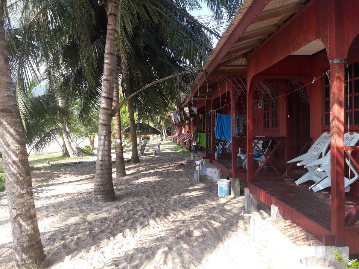 Permai Chalet Tioman Kampong Juara ภายนอก รูปภาพ